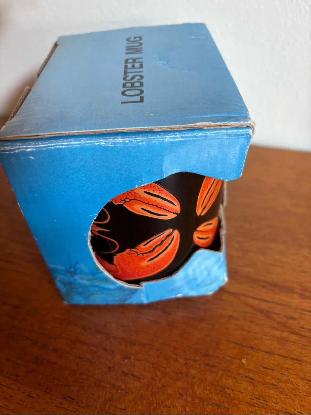Vintage new in box lobster mug with tail handle novelty fisherman mug coffee